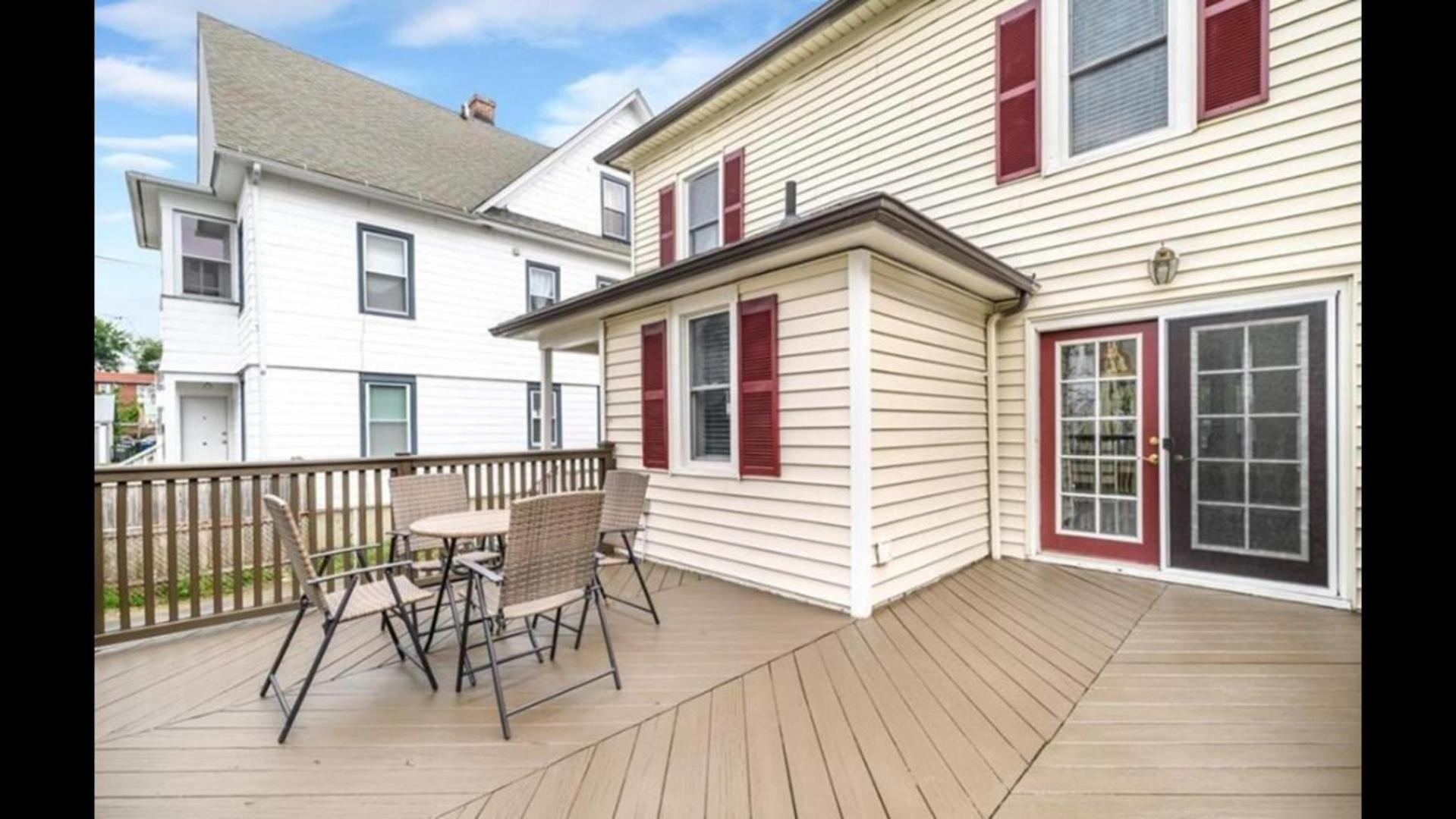 Black Rock Home - 4 Bed - Jacuzzi Bath - Beach Bridgeport Exterior photo